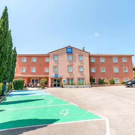 Ibis Budget Millau Viaduc Bagian luar foto