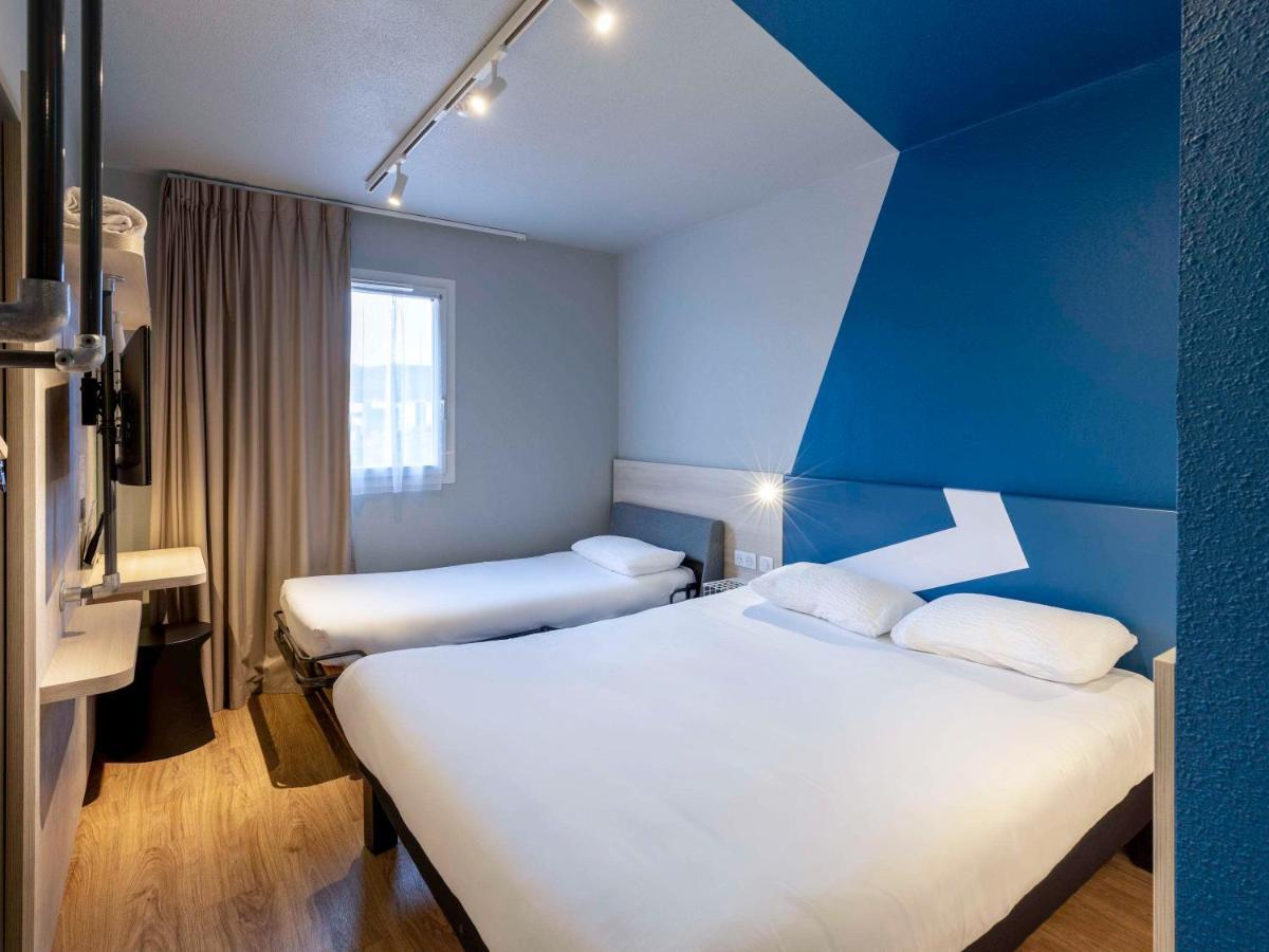 Ibis Budget Millau Viaduc Bagian luar foto