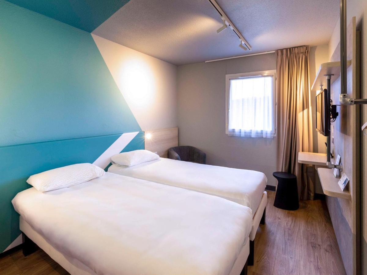 Ibis Budget Millau Viaduc Bagian luar foto