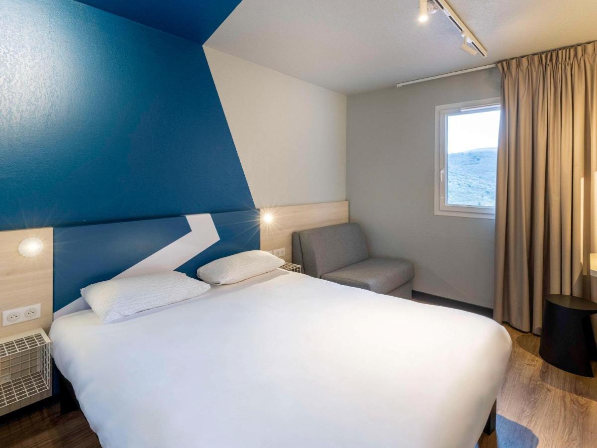 Ibis Budget Millau Viaduc Bagian luar foto